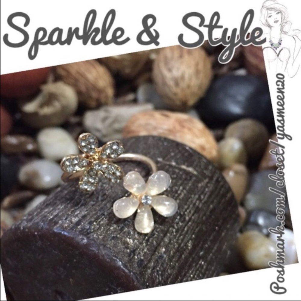 ✨ Adjustable flower ring ✨